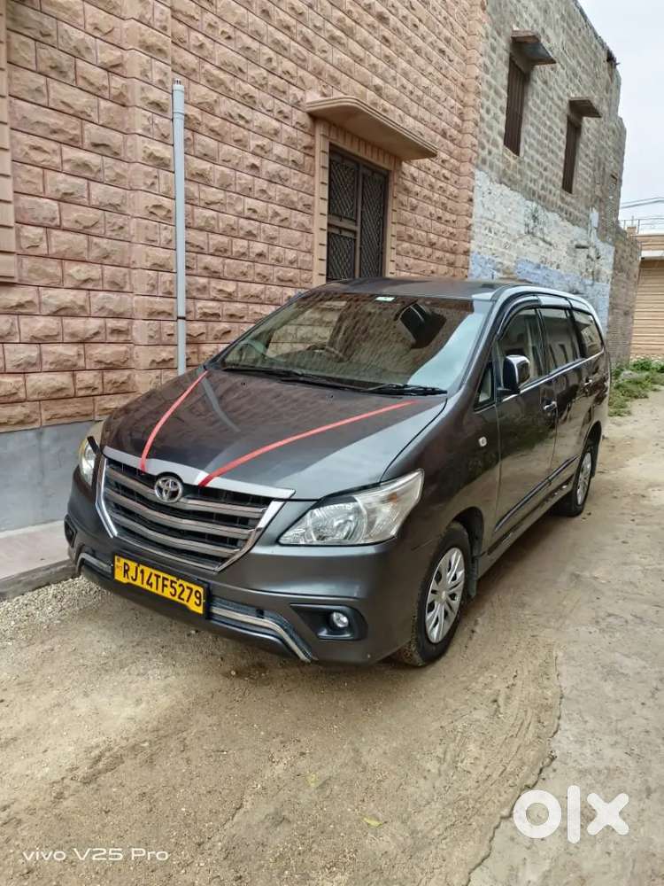 Toyota Innova Diesel Manual 2015 Variant