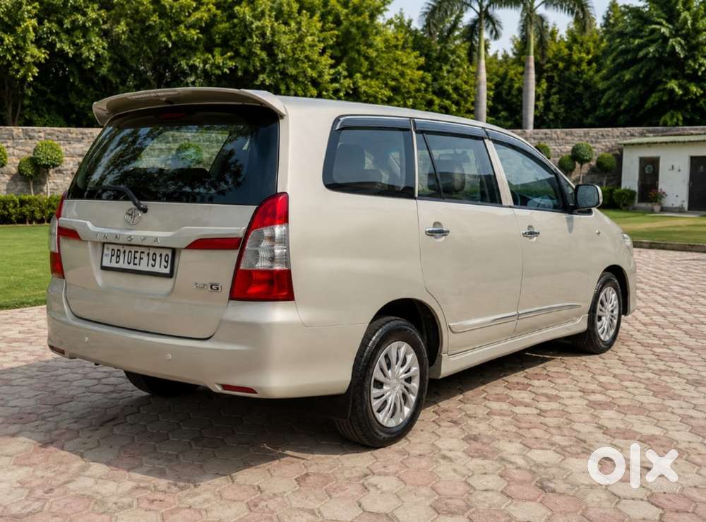 Toyota Innova Diesel 2015