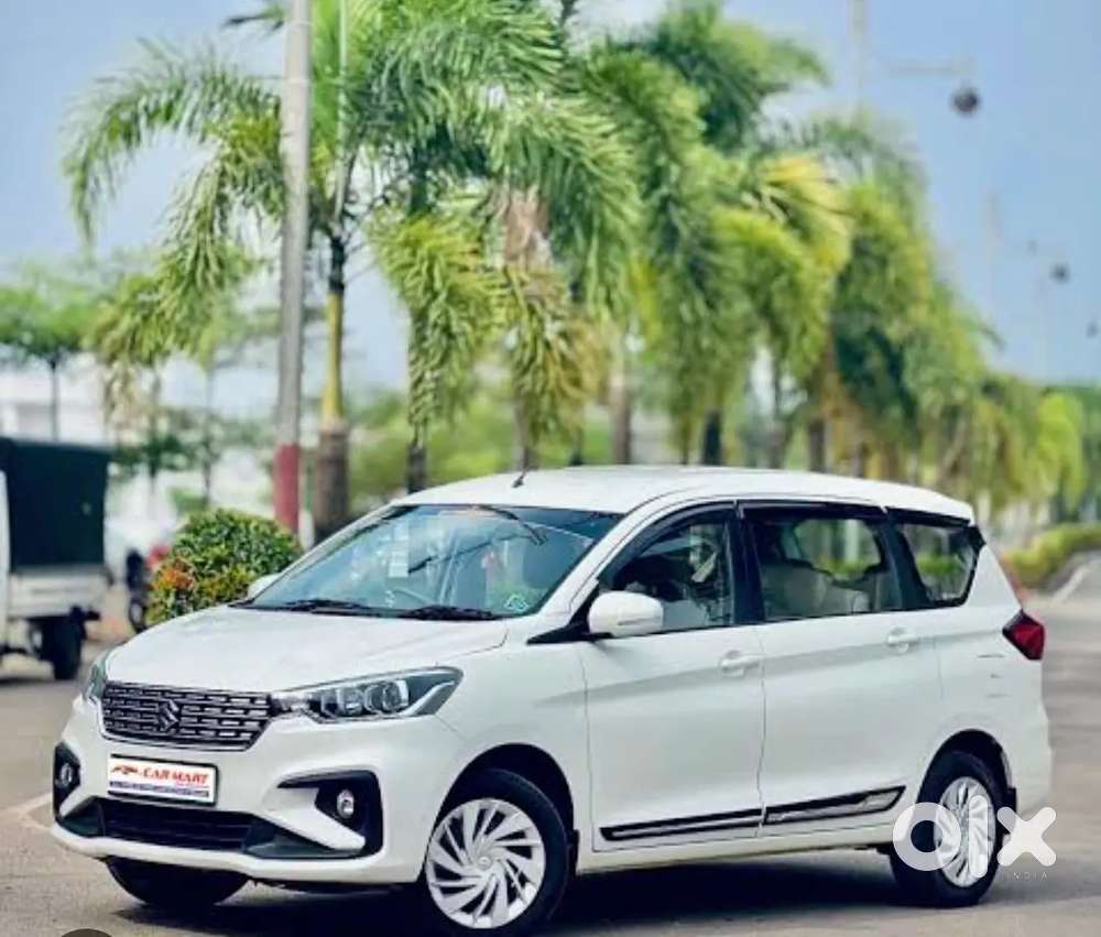 Smart Hybrid Vxi O Petrol 25km/l