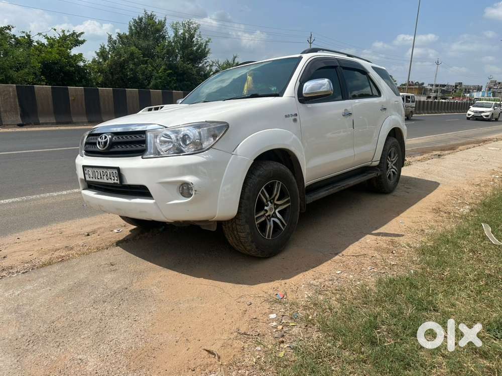 Toyota Fortuner Diesel 2010