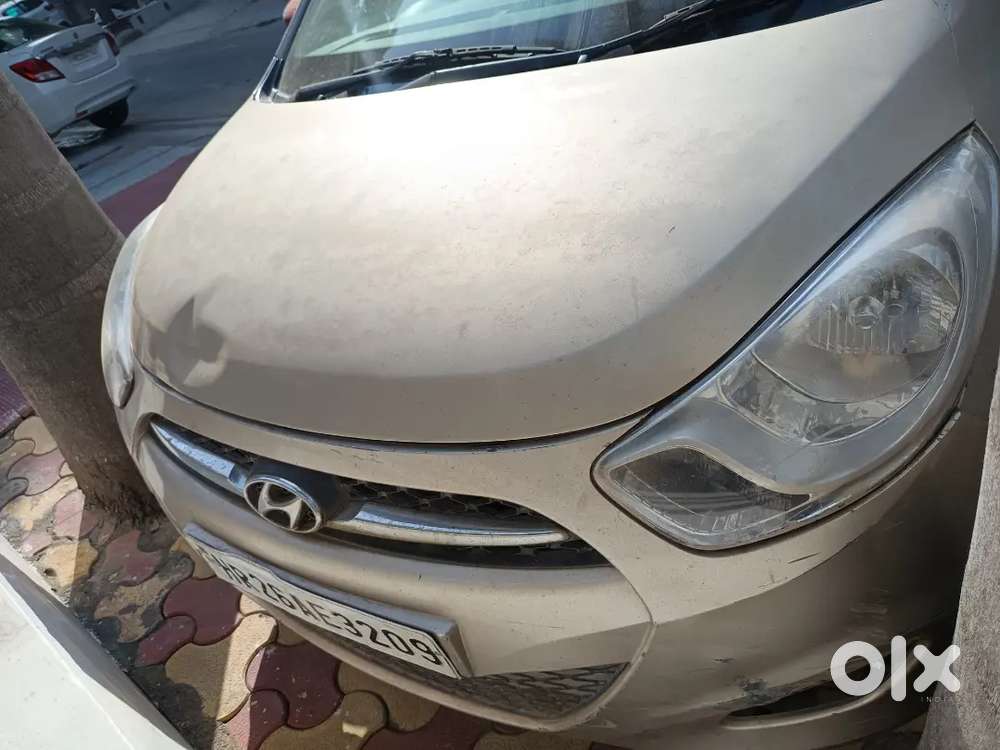 I 10 Car Good Engine + Cng Kit Fitting As Well All Tested
