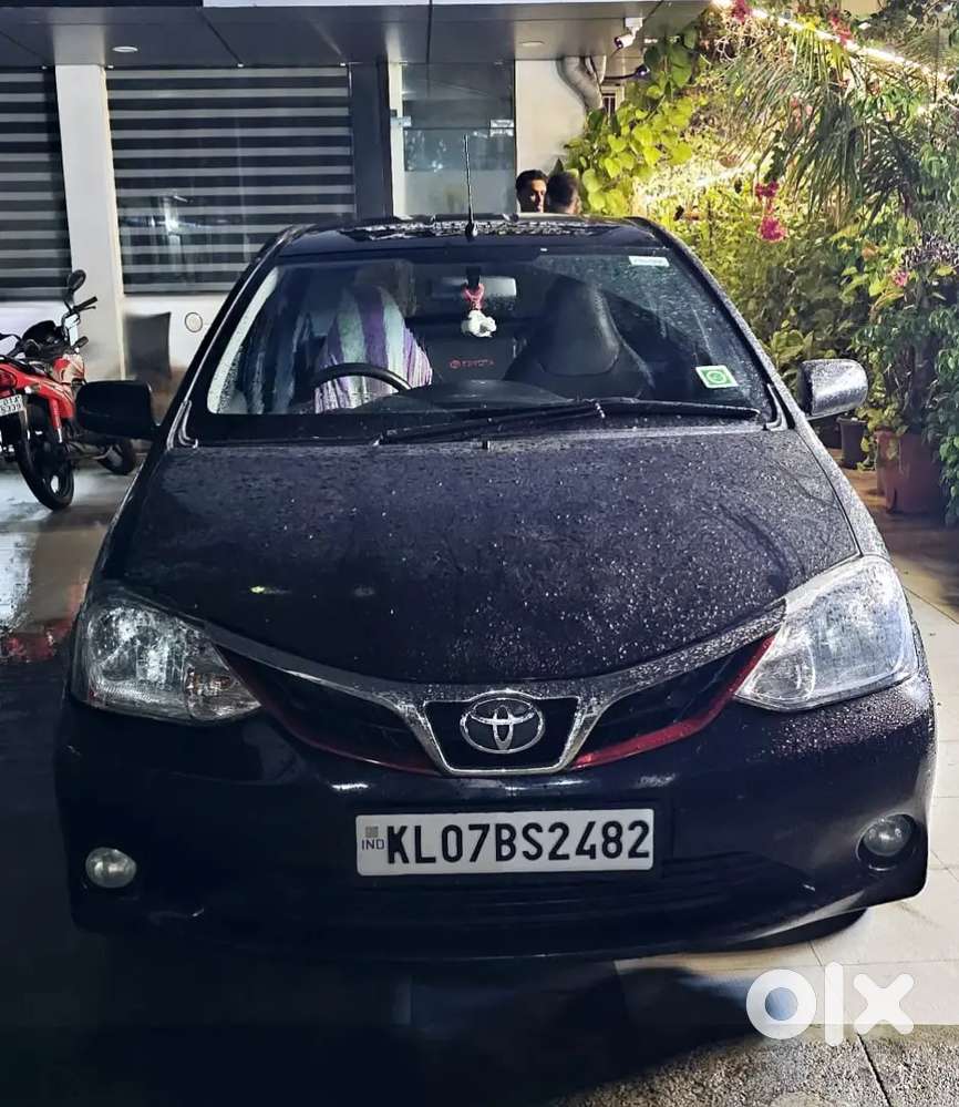 Etios Liva Petrol