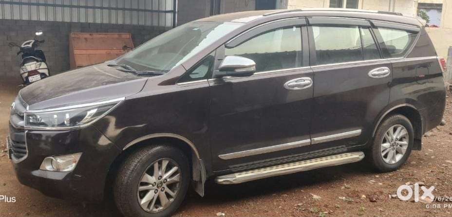 Toyota Innova Crysta 2.4 V 8 Str, 2017, Diesel
