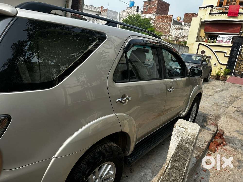 Toyota Fortuner 2014 Diesel Well Maintained