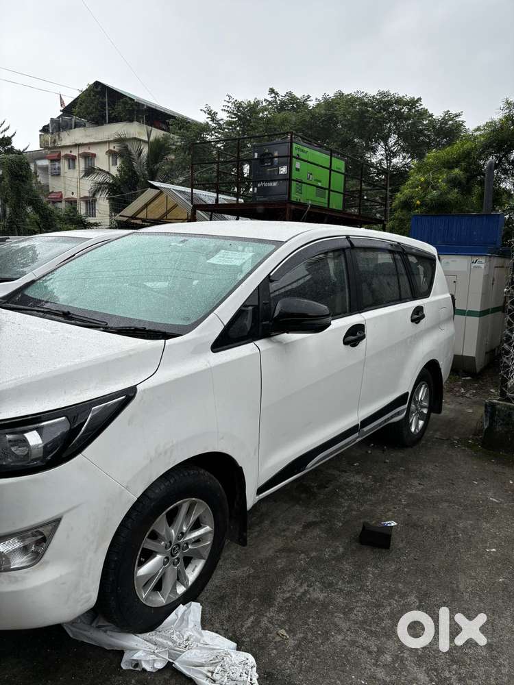 Toyota Innova Crysta 2.4 G Mt 8s, 2017, Diesel