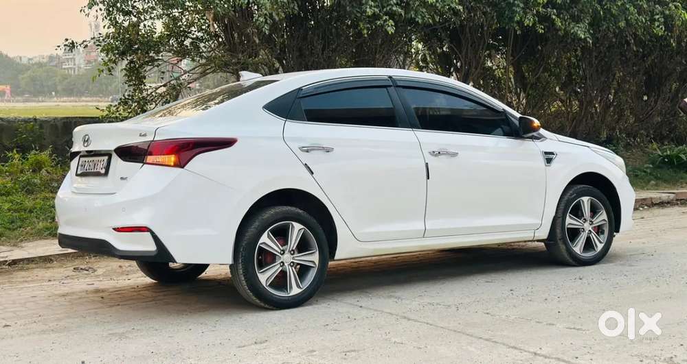 Hyundai Verna 1.6 Sx (o) At Anniversary Edition Vtvt, 2019, Petrol