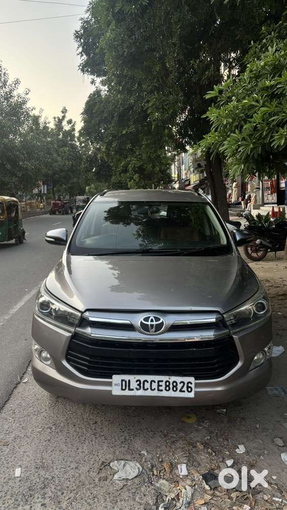 Toyota Innova Crysta 2.8 Zx At, 2016, Diesel