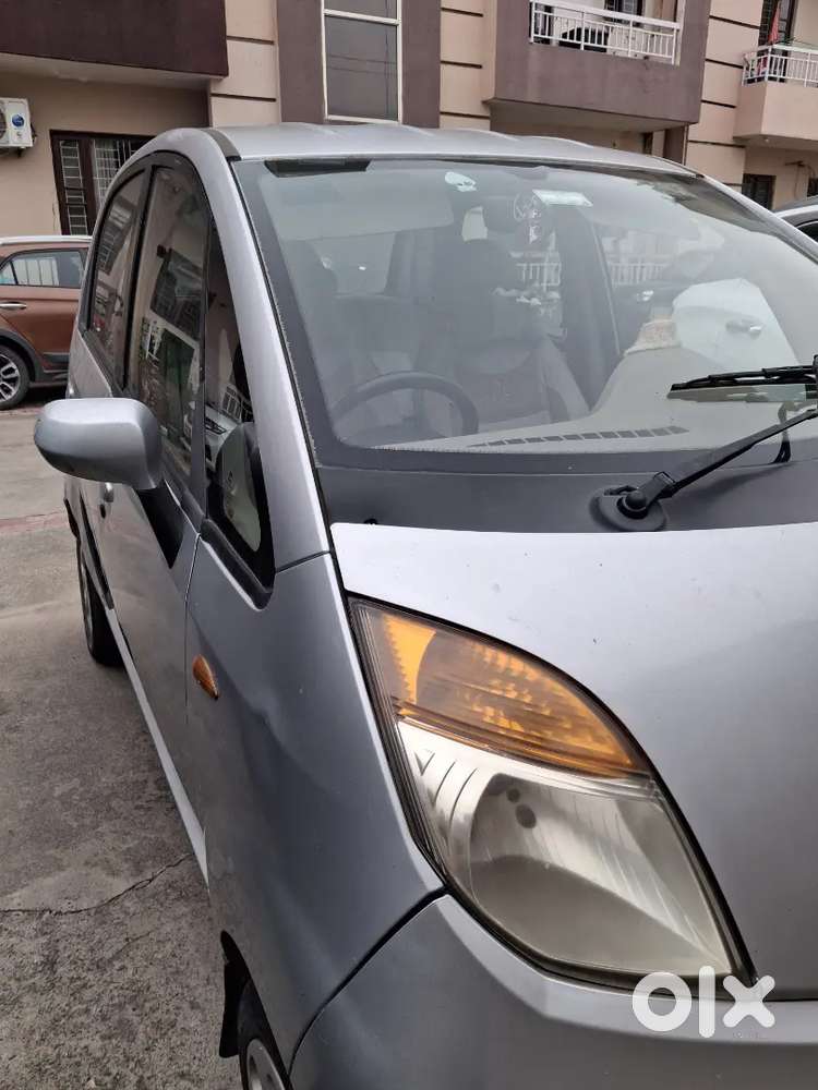 Tata Nano Xt 2012