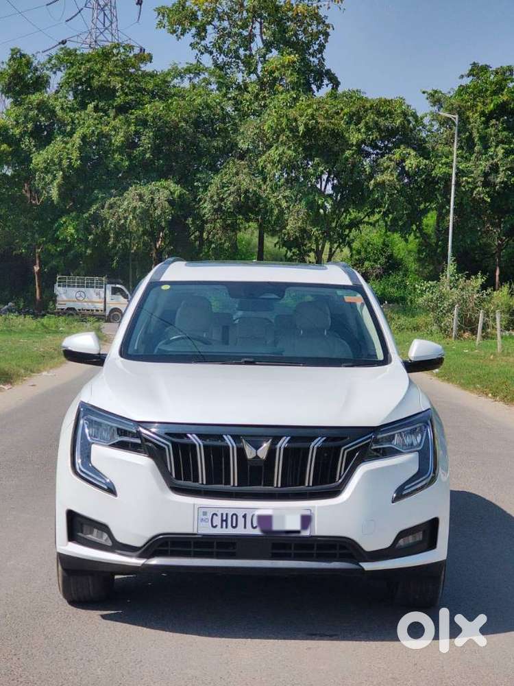 Mahindra Xuv700 2.2 Ax 7 Diesel At Str, 2021, Diesel