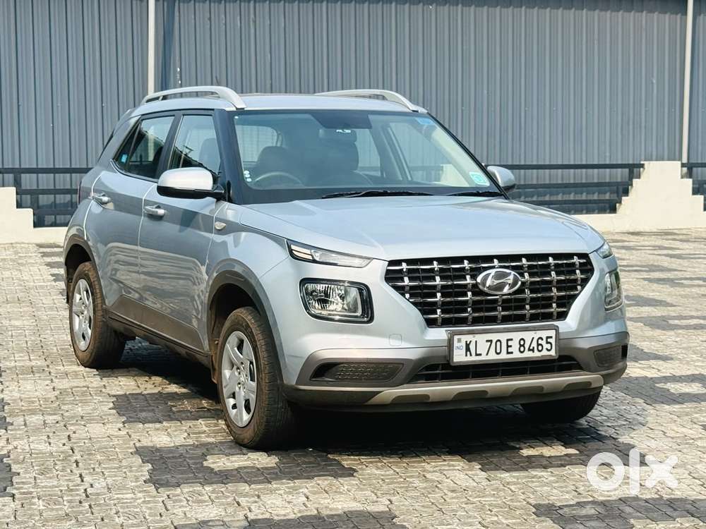 Hyundai Venue S 1.2 Petrol, 2019, Petrol