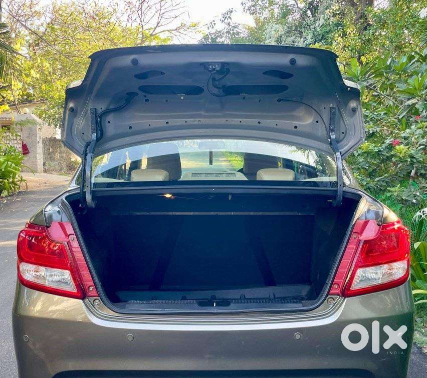 Maruti Suzuki Dzire 1.2 Zxi, 2021, Petrol