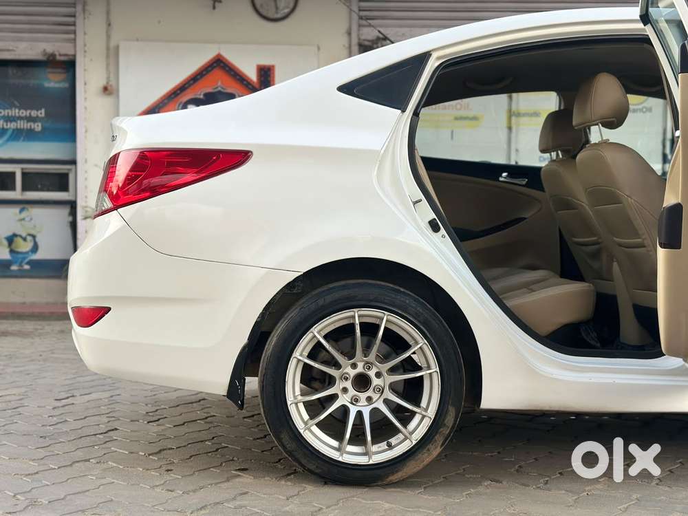 Hyundai Verna 1.6 Sx (o) Crdi, 2014, Diesel