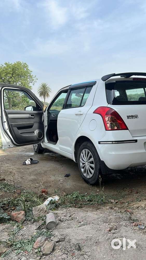 Maruti Suzuki Swift 2010 Petrol 52000 Km Driven Brand New Condision
