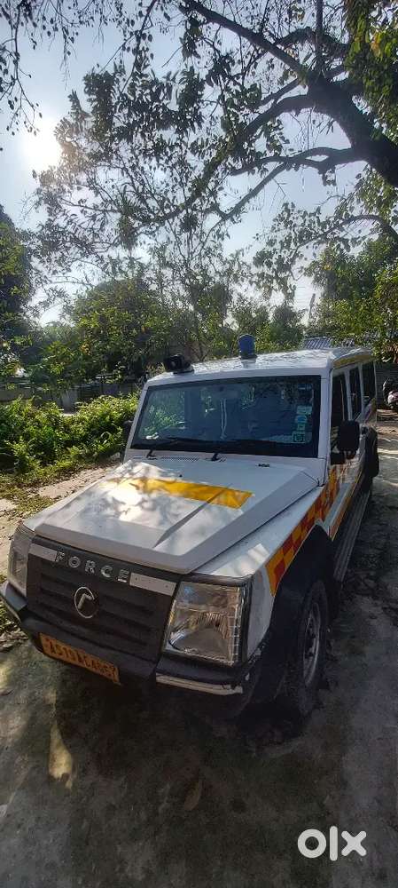 Force Motors Trax 2020