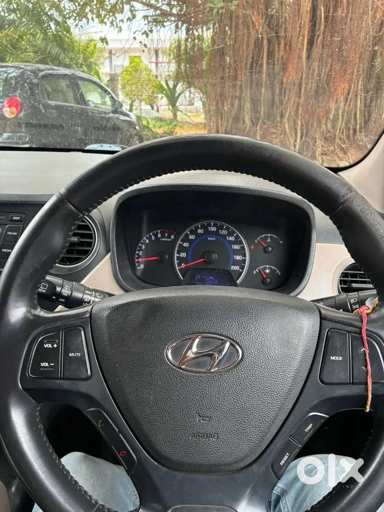 Hyundai Grand I10 2017 Petrol 78000 Km Driven