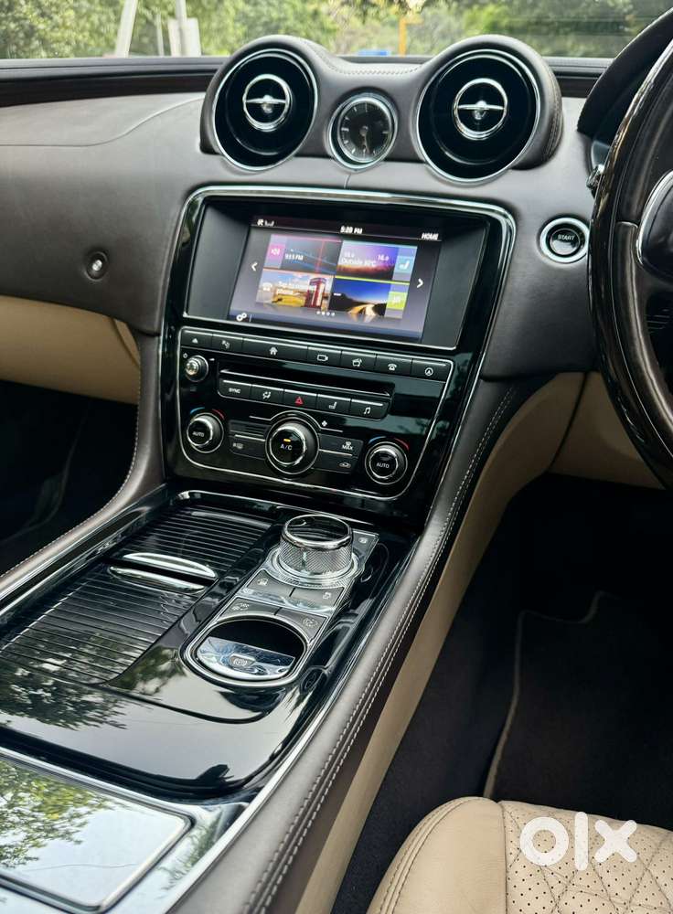 Jaguar Xj 2.0l Portfolio, 2017, Petrol