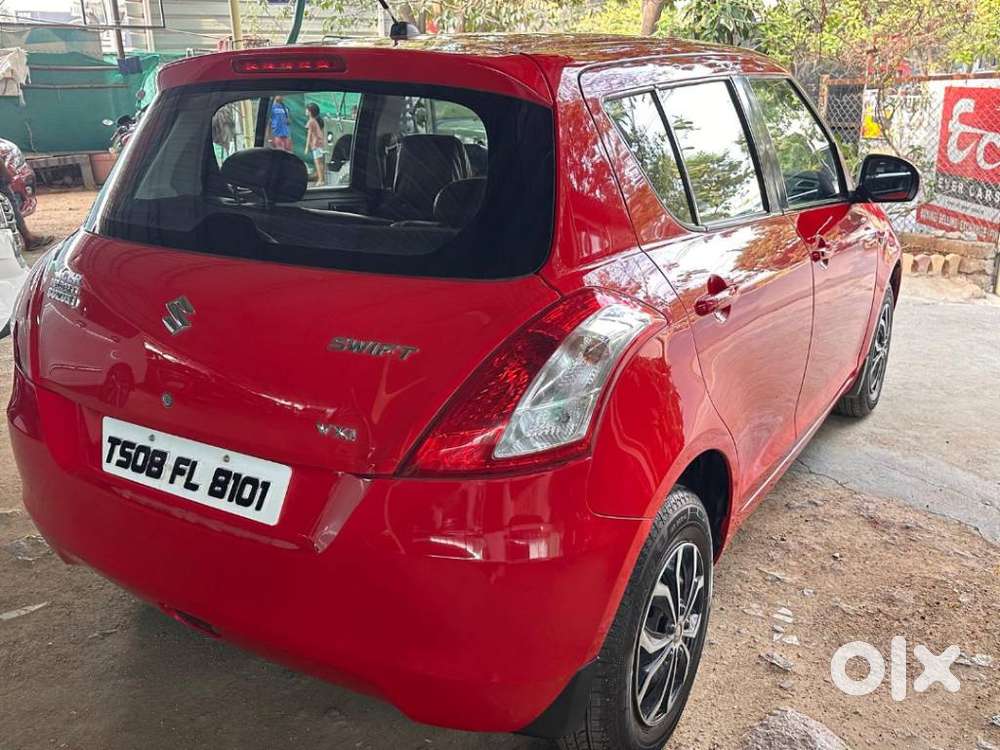 Maruti Suzuki Swift Vxi, 2017, Petrol