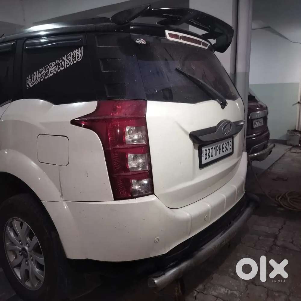 Mahindra Xuv500 2.2 W10 2017