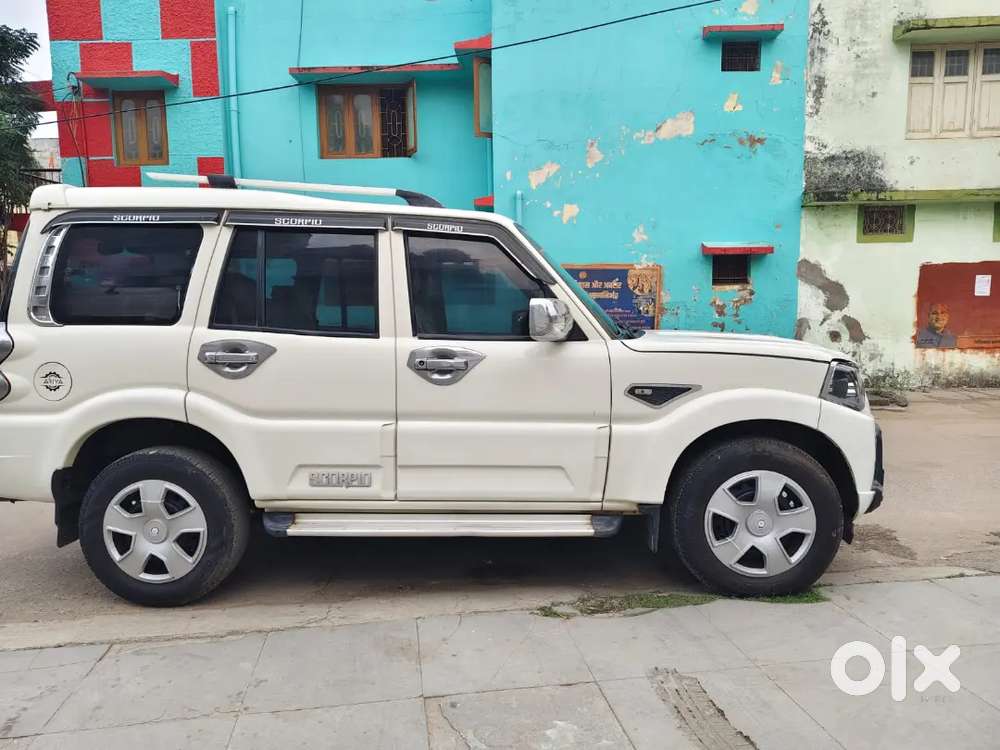 Mahindra Scorpio Classic 2021