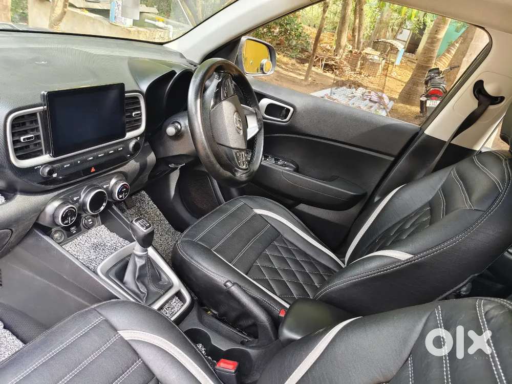 Hyundai Venue 2019 Diesel 131000 Km Driven