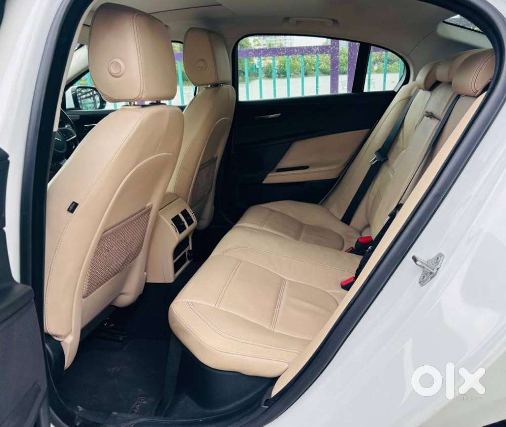Jaguar Xe 2.0l Diesel Prestige, 2018, Electric