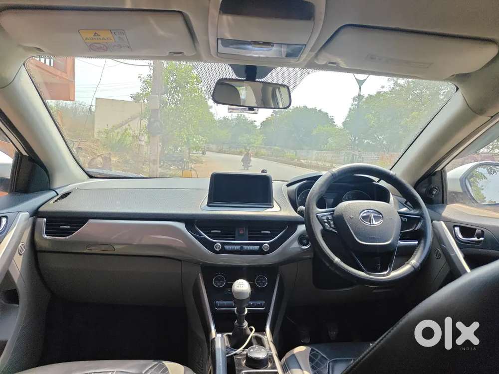 Single Owner Upto Date Showroom Maintenaned