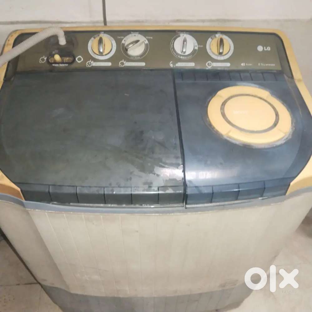 Old Washing Machine for Sale &ndash; Good Condition