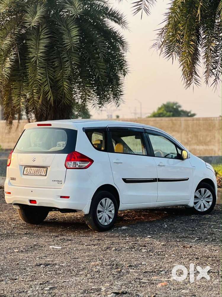 Maruti Suzuki Ertiga Vxi Abs, 2012, Cng & Hybrids