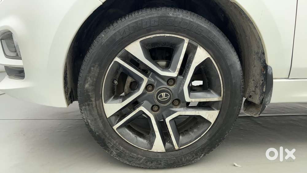 Tata Tiago Xza Plus, 2022, Petrol