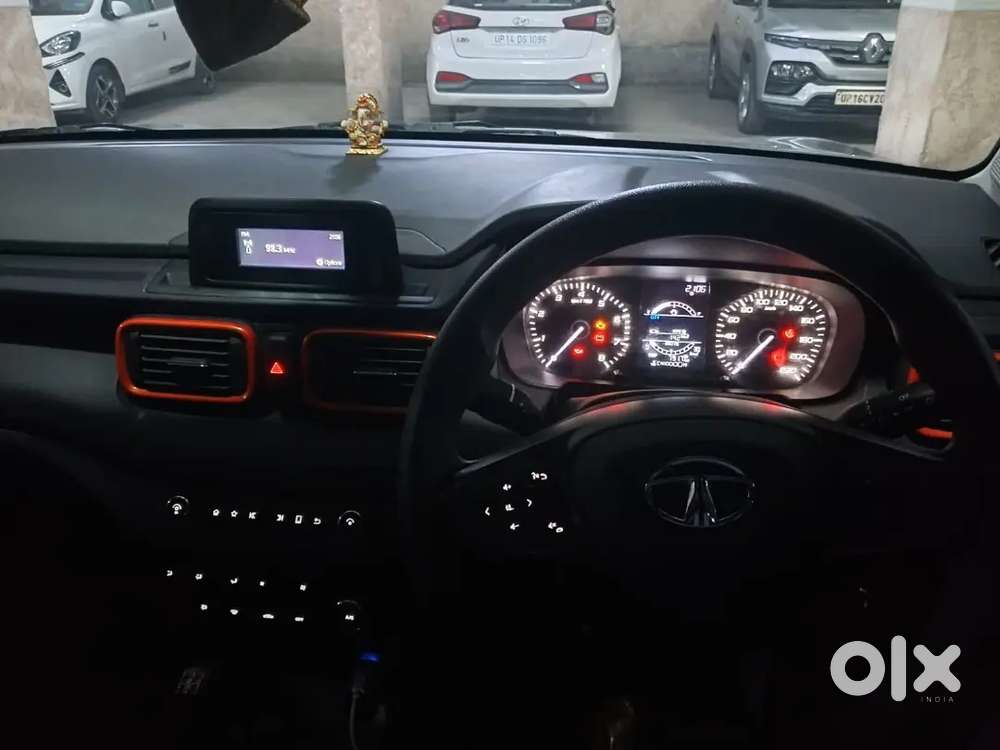 Tata Punch 2023 Petrol 20000 Km Driven