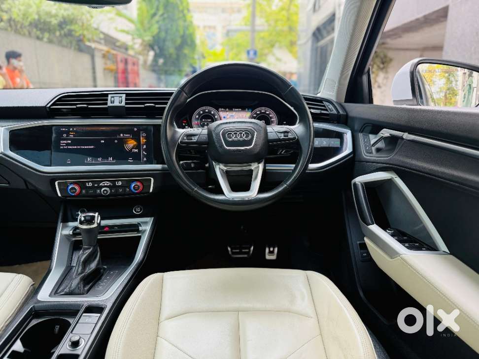Audi Q3 Sportback Technology Plus S-line, 2023, Petrol