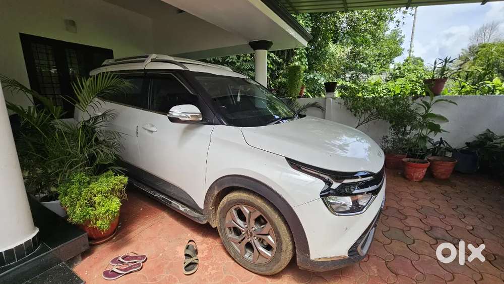 Kia Carens Petrol Manual 2023