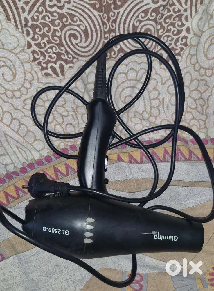 Hair dryer running