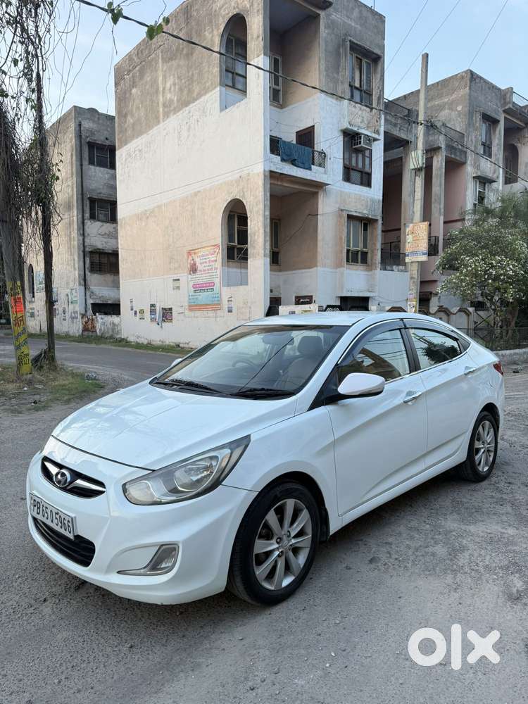 Hyundai Verna 1.6 Sx Crdi, 2012, Diesel