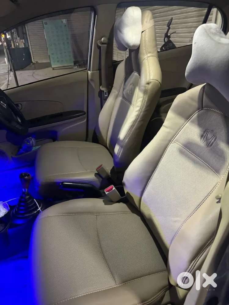 Well Maintained Honda Amaze With Loading