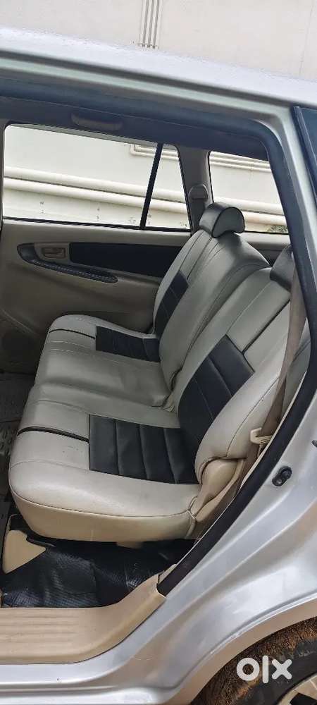 Toyota Innova 2.5 G 2008