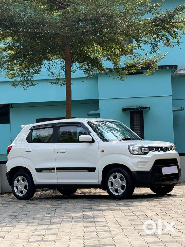 Maruti Suzuki S-presso Vxi Plus Amt, 2022, Petrol