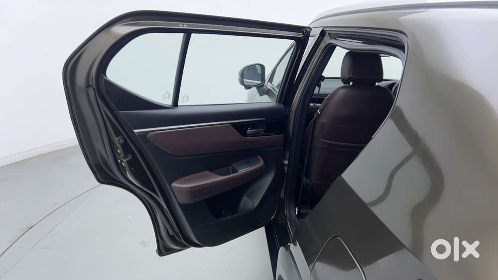 Honda Elevate Vx Mt, 2024, Petrol