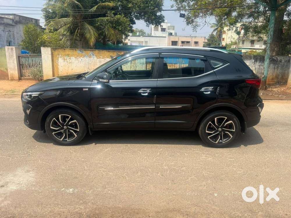 Mg Astor 1.5 Savvy Cvt S Red, 2021, Petrol