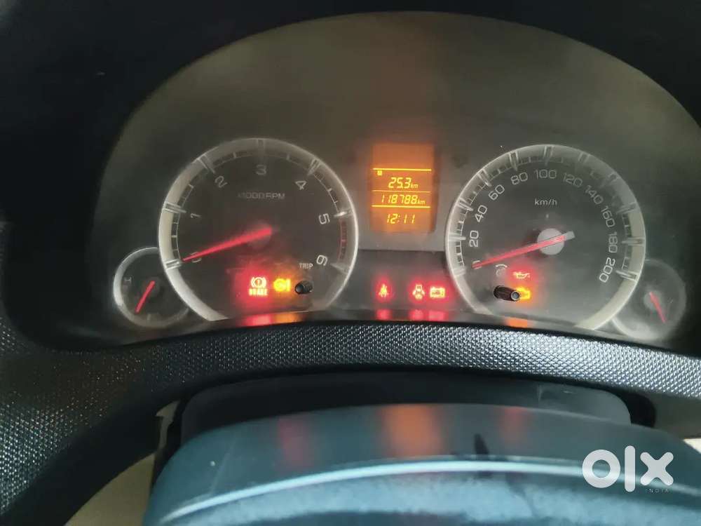 Maruti Suzuki Dzire 2013