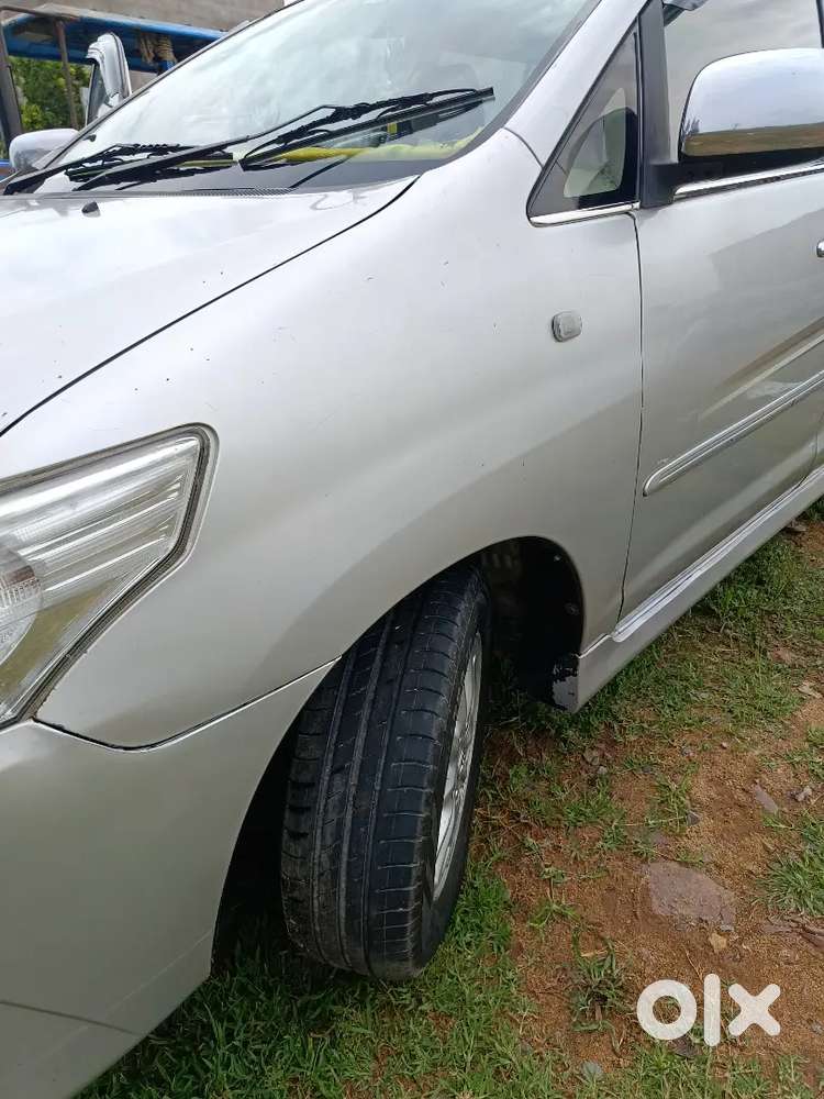 2011 -12 Diesel, Super Good Condition,,runnig Vehicle , Front 80% Tyr