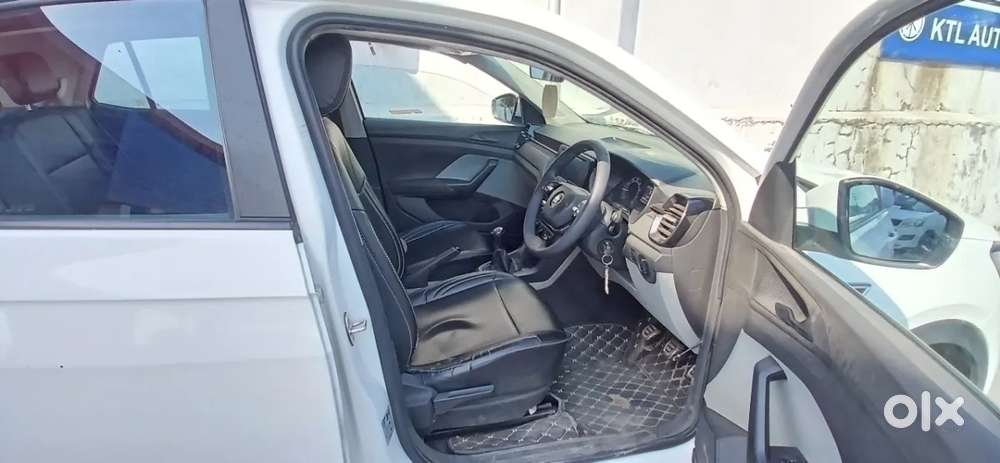 Skoda Kushaq Ambition 1.0l Tsi Mt, 2021, Petrol