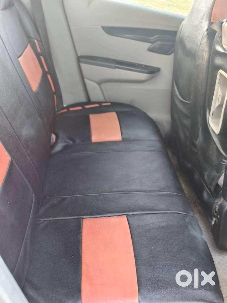 Mahindra Kuv 100 1.2 Trip Cng, 2017, Diesel