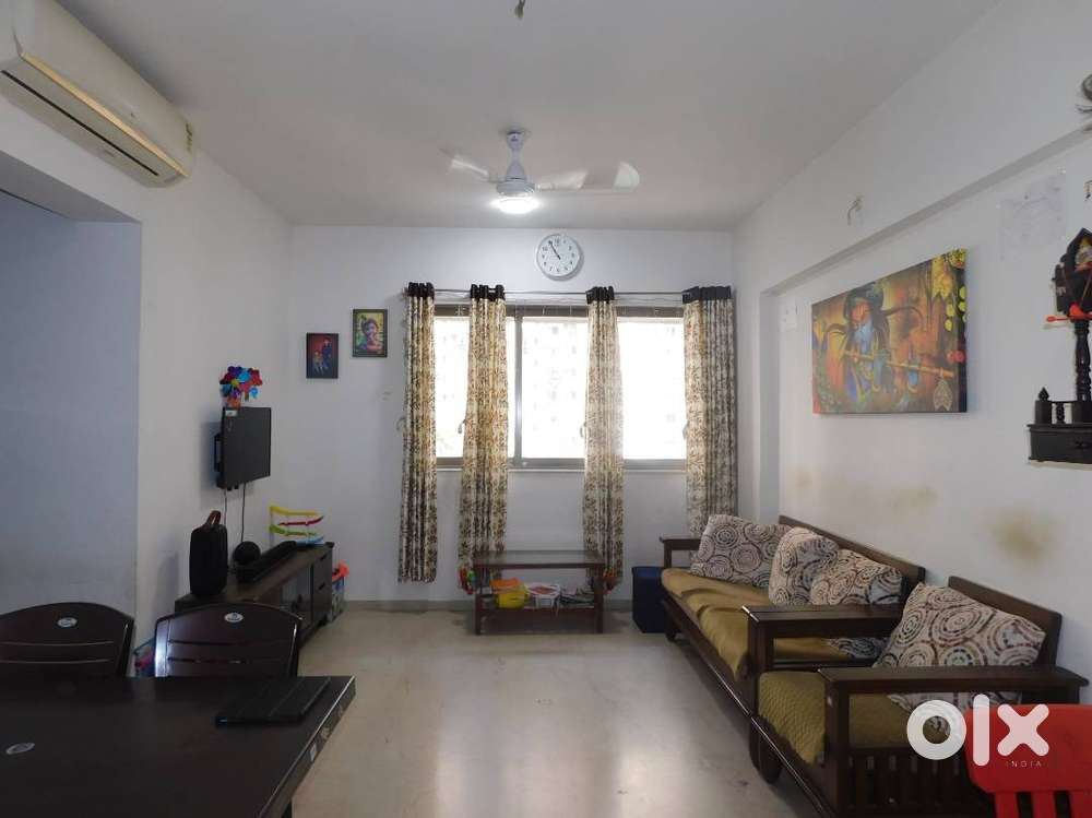 BHK house in Lodha Splendora, fourth floor, Ghodbunder road