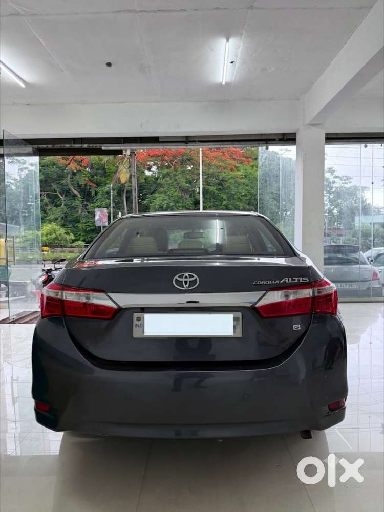 Toyota Corolla Altis G At, 2015, Petrol