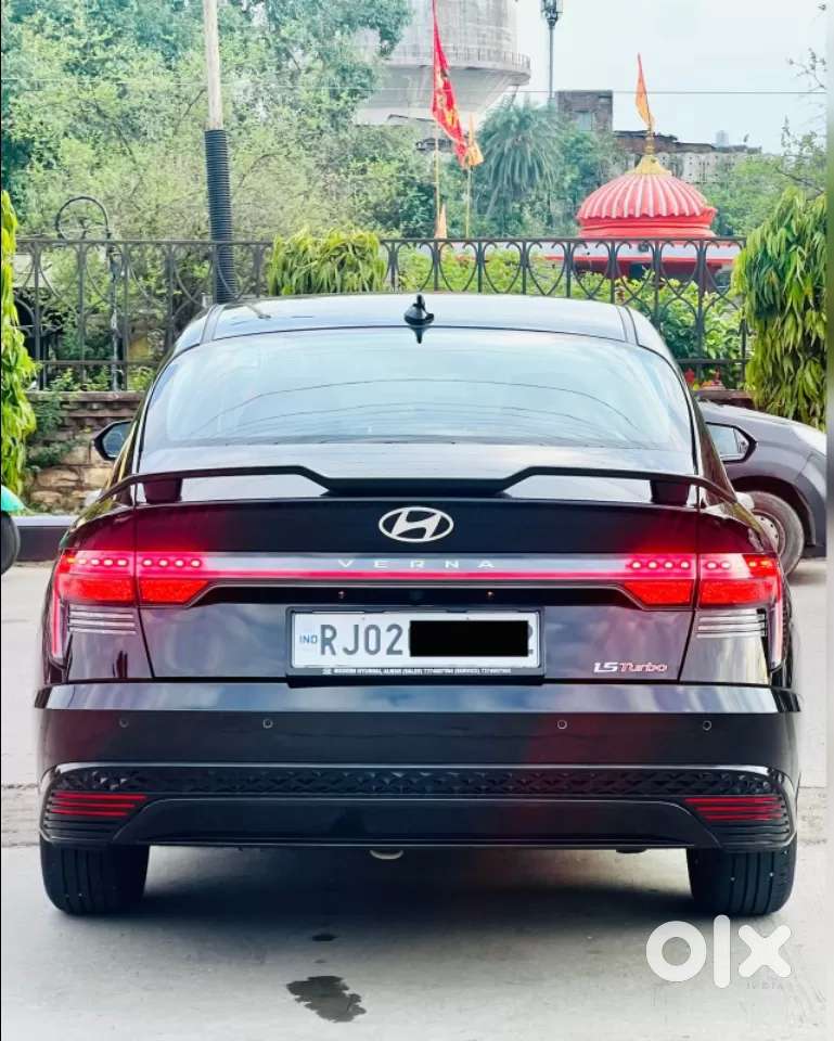 Hyundai Verna 1.5 Sx Turbo Petrol Dct, 2025, Petrol