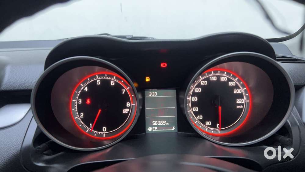 Maruti Suzuki Swift Vvt Vxi, 2022, Petrol