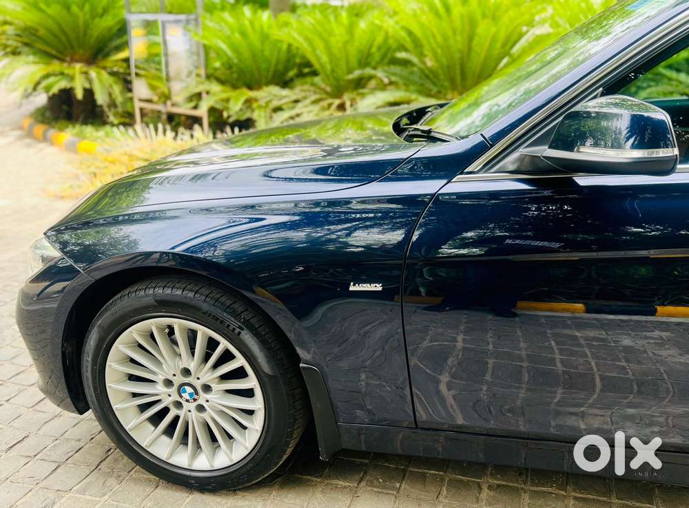 Bmw 3 Series 2.0 320i Luxury Line, 2017, Petrol