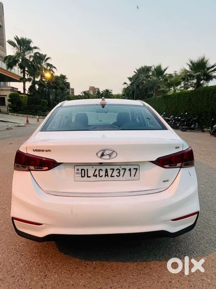 Hyundai Verna 1.6 Vtvt Sx, 2019, Petrol