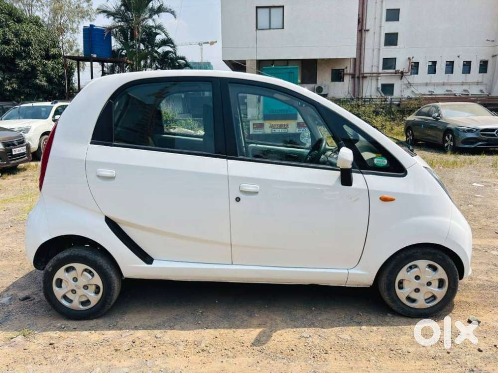 Tata Nano Xta, 2015, Petrol